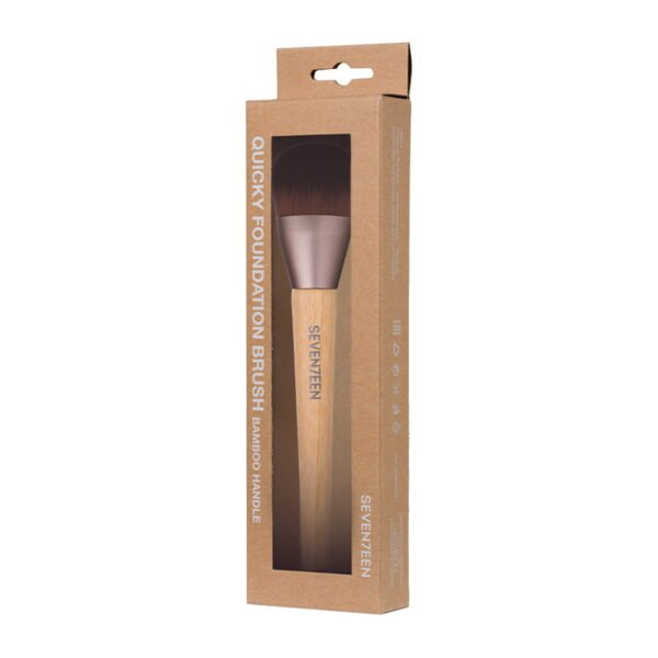 Seventeen Brush Quicky Foundation 3.jpg